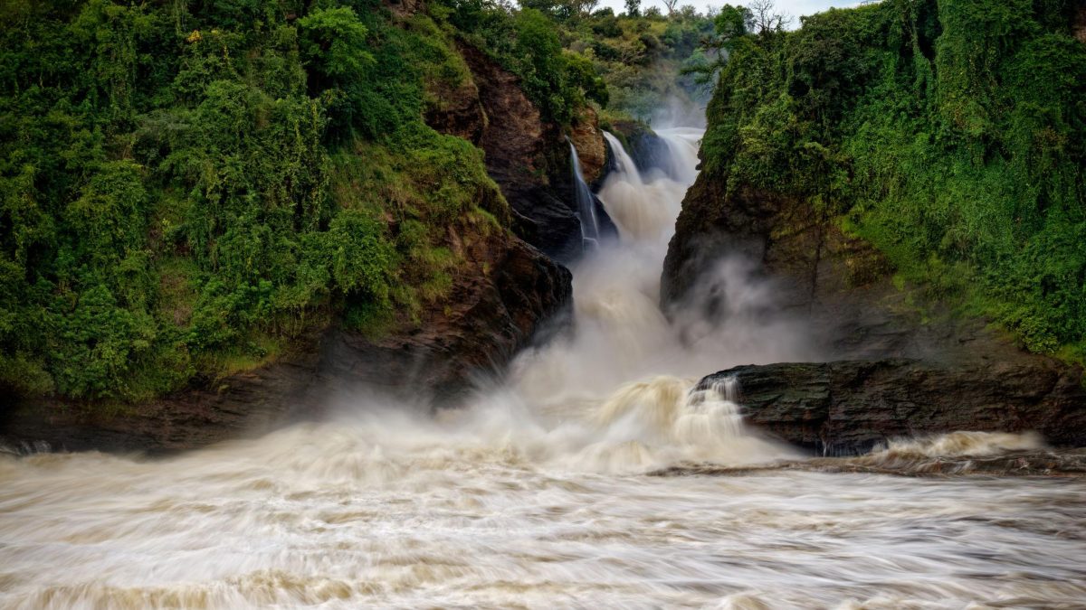best road trips Uganda