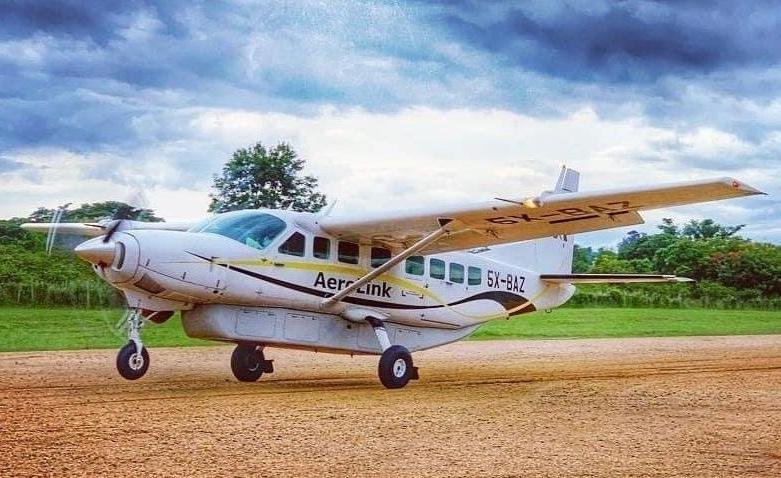 fly to Murchison Falls